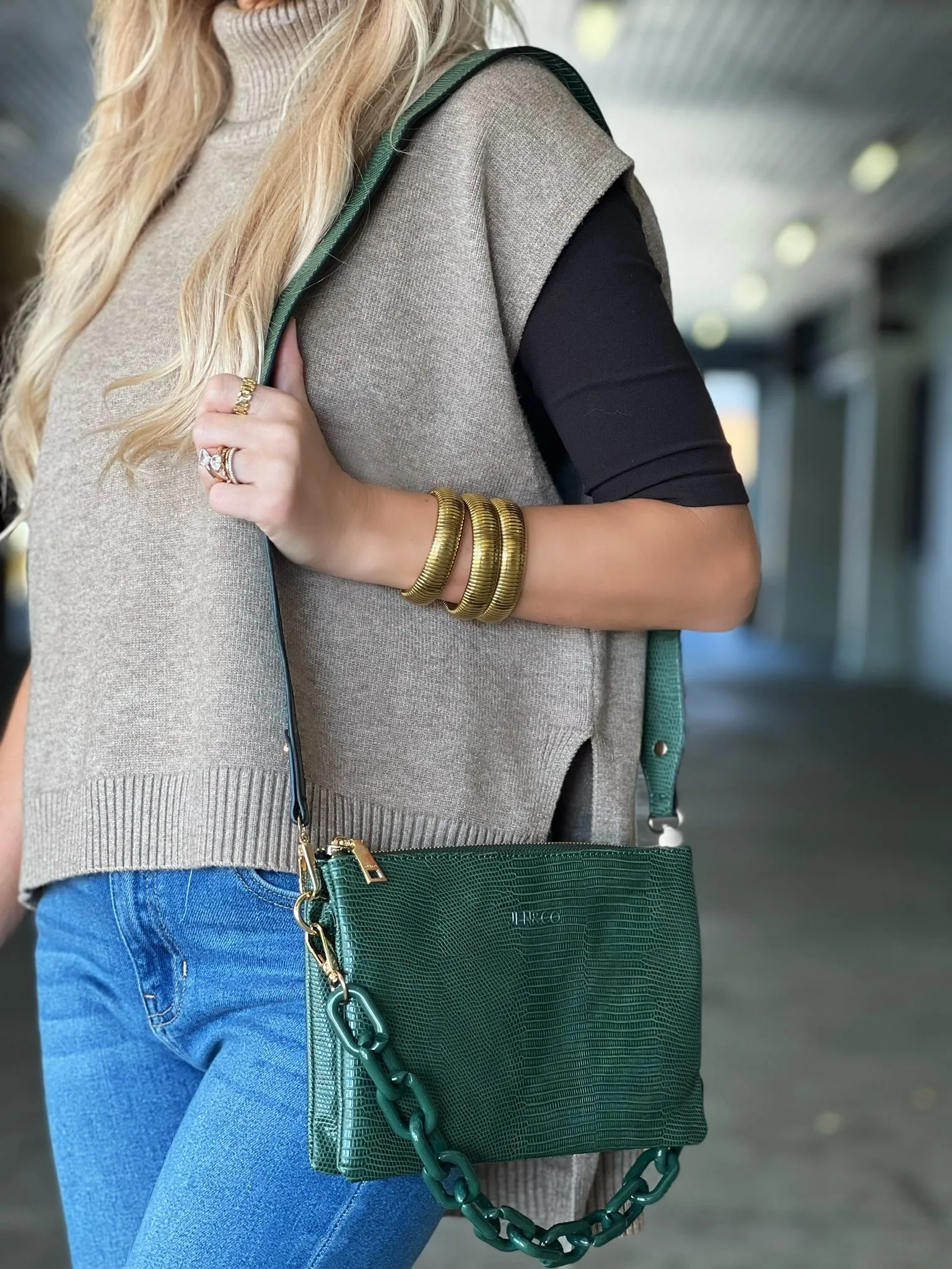 Izzy Crossbody - Lizard Green